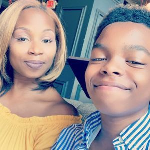 Meet your Posher, Derek